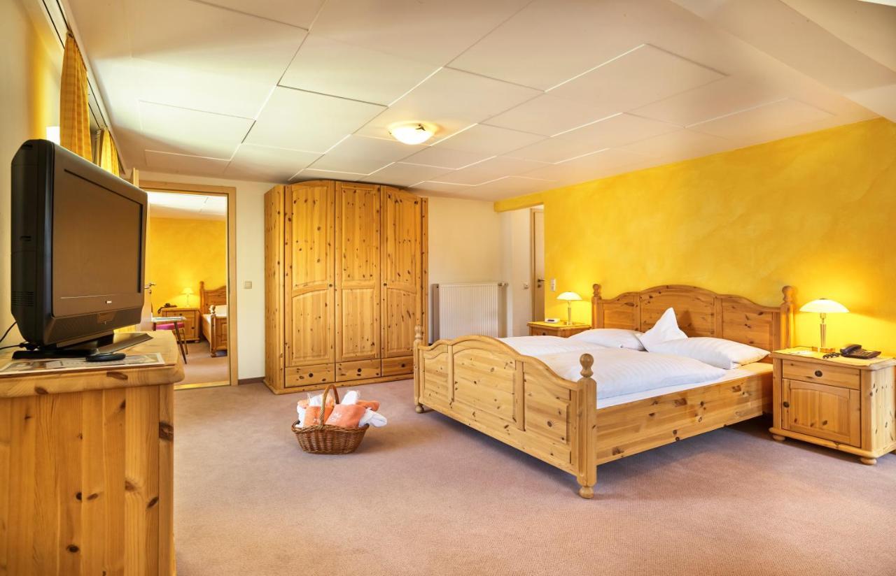 Zedernhof Gesundheits- & Wellnesshotel Stamsried Exteriör bild