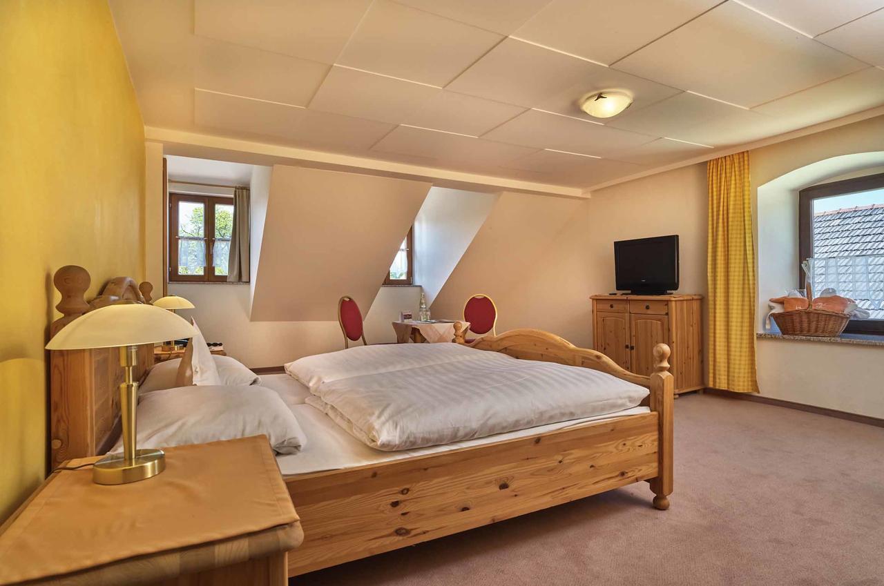 Zedernhof Gesundheits- & Wellnesshotel Stamsried Exteriör bild