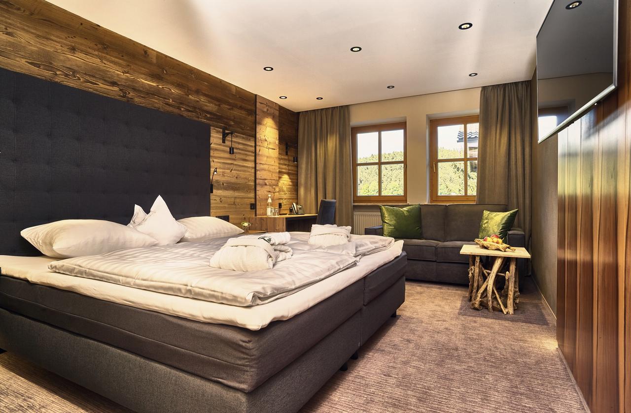 Zedernhof Gesundheits- & Wellnesshotel Stamsried Exteriör bild