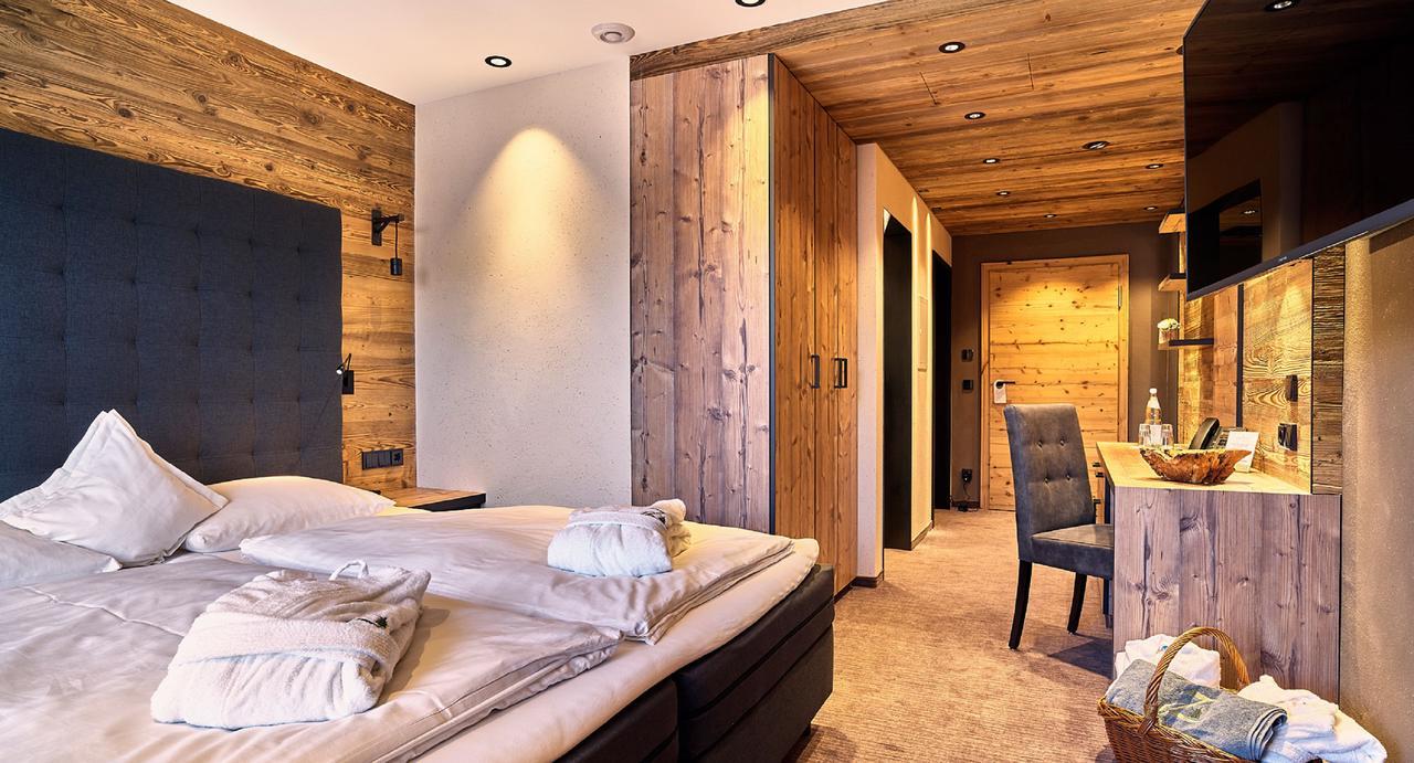 Zedernhof Gesundheits- & Wellnesshotel Stamsried Exteriör bild
