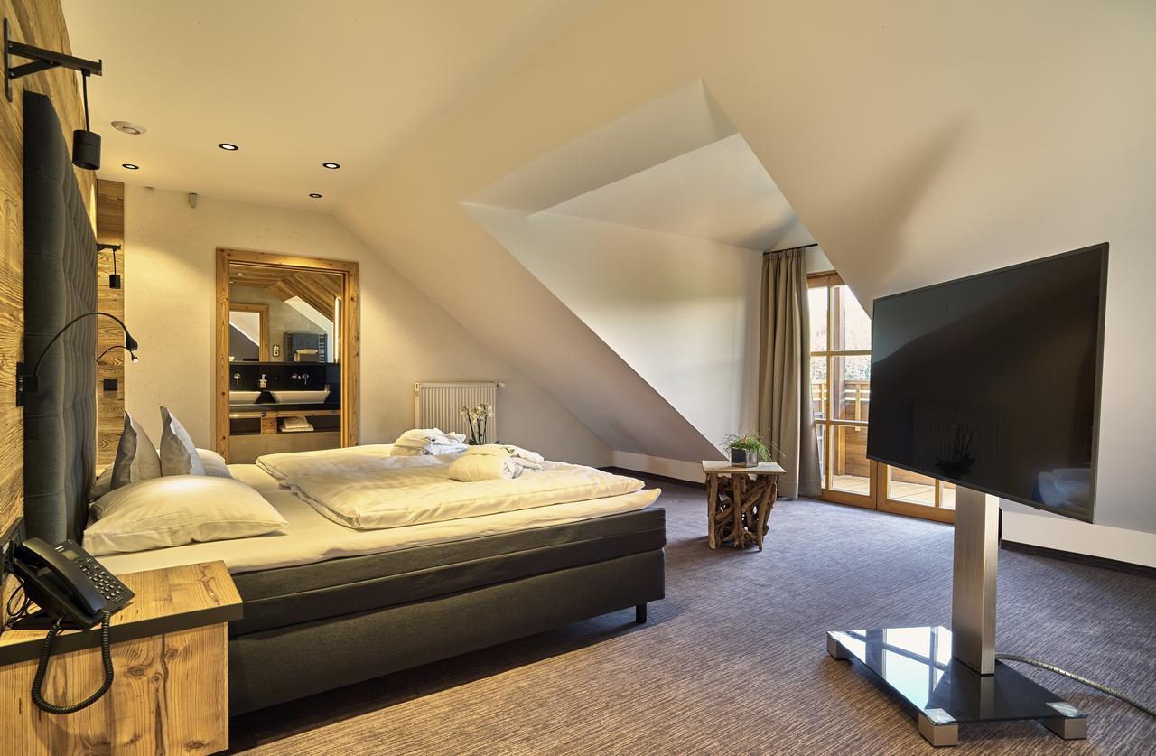 Zedernhof Gesundheits- & Wellnesshotel Stamsried Exteriör bild